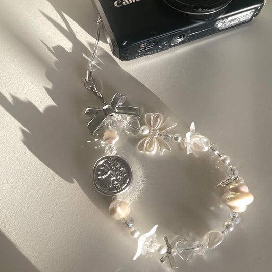 silver & white digi/phone strap!
