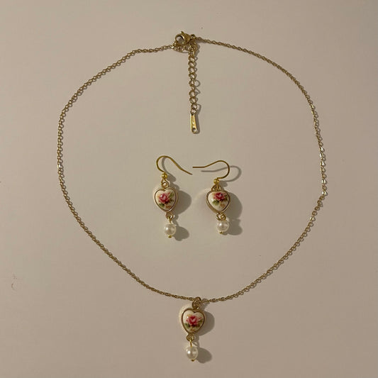 vintage gold earrings and necklace set ˚˖𓍢ִ໋❀