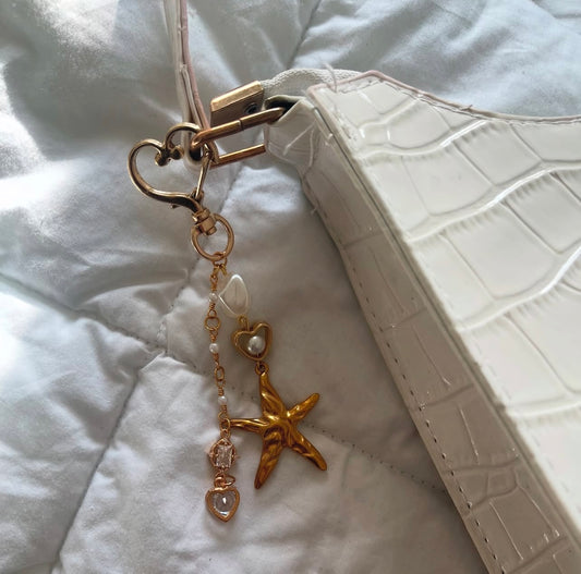 ‘beach gold’ keychain